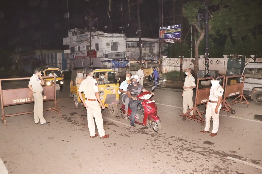  ହଟିଲାନି ଲକ୍‌ଡାଉନ୍, ରାଜଧାନୀବାସୀ ନିରାଶ