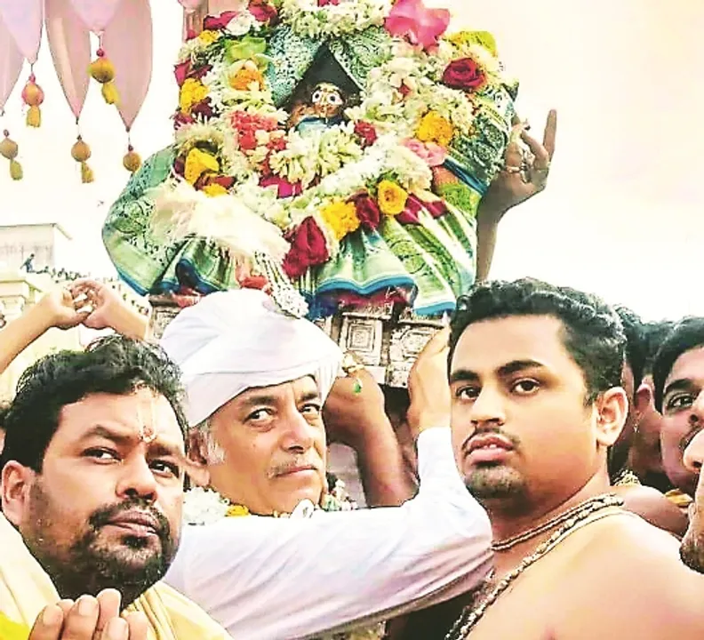  ଶ୍ରୀନଅରରେ ଲକ୍ଷ୍ମୀ-ନାରାୟଣ ଭେଟ