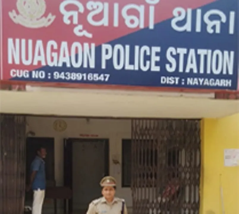  ରାସ୍ତାକଡ଼ରେ ଶିଶୁପୁତ୍ରକୁ  ଫିଙ୍ଗି ଦେଲା ମା’, ପୁଲିସର ତଦନ୍ତ