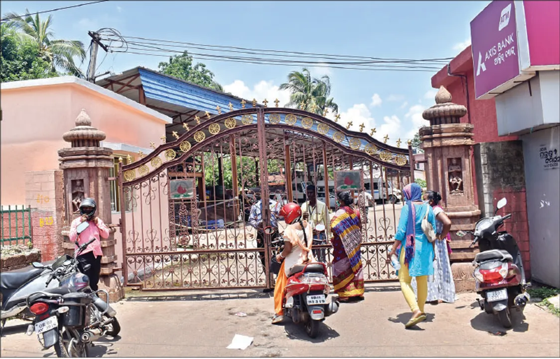 ବିଏମ୍‌ସି ଓ ବିଡିଏ ଅଫିସରେ କରୋନା କଟକଣା, ୧୫ଦିନ ପାଇଁ ସର୍ବସାଧାରଣଙ୍କୁ ମନା