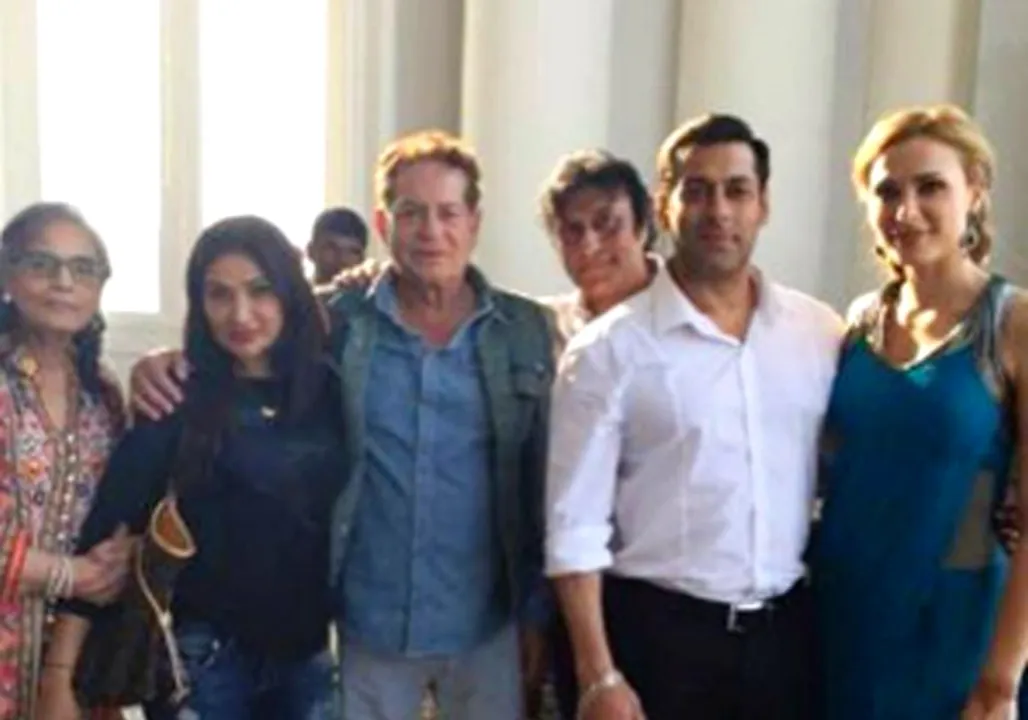  Blog to Bollywood 