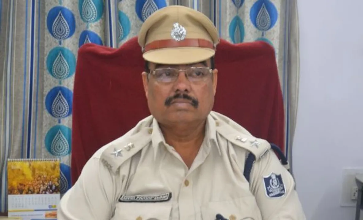  ପୁଣି ଜଣେ କରୋନା ଯୋଦ୍ଧା ସଂକ୍ରମିତ, ଖୋର୍ଦ୍ଧା ଆରକ୍ଷୀ ଅଧୀକ୍ଷକଙ୍କ ସ୍ୱାବ୍ ରିପୋର୍ଟ ପଜିଟିଭ୍