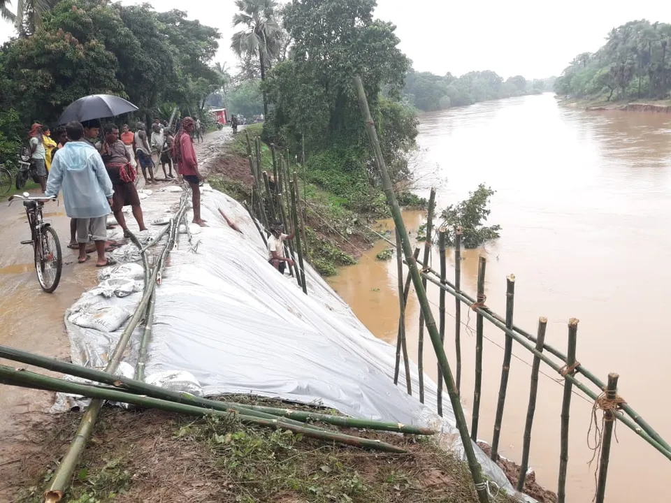  ବୈତରଣୀରେ ଆସୁଛି ବଡ ବନ୍ୟା; ଯାଜପୁର ଜିଲ୍ଲାପାଳଙ୍କୁ ସତର୍କ କଲେ ସରକାର