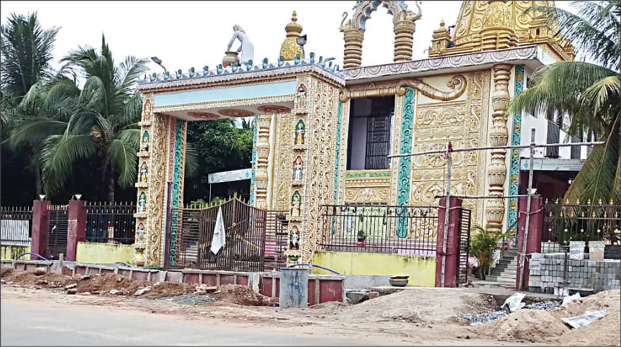  ପୂର୍ତ୍ତ ବିଭାଗ ବାବୁଙ୍କ ସାଇ ମନ୍ଦିର ପାଚେରି ମୋହ, କାହା ଚାପରେ ଚୁପ୍‌?