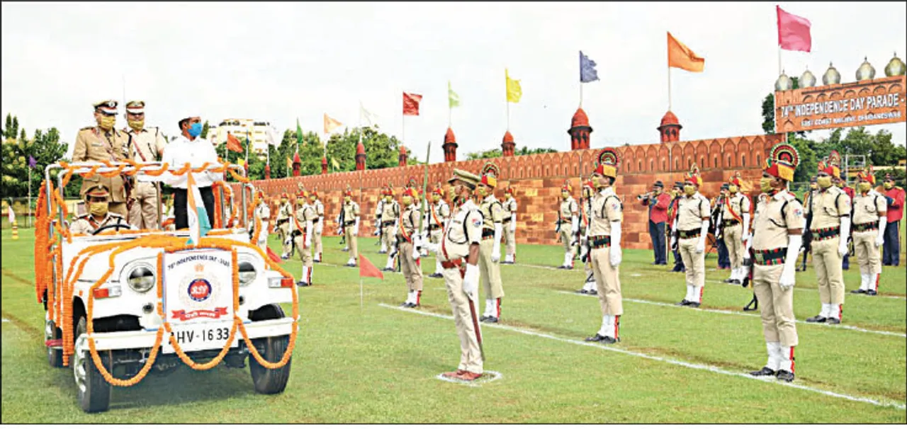  ବିଭିନ୍ନ ଅନୁଷ୍ଠାନ ପକ୍ଷରୁ ସ୍ବାଧୀନତା ଦିବସ, ପଣ୍ୟ ପରିବହନରେ ପୂର୍ବତଟ ରେଳପଥ ପ୍ରଥମ
