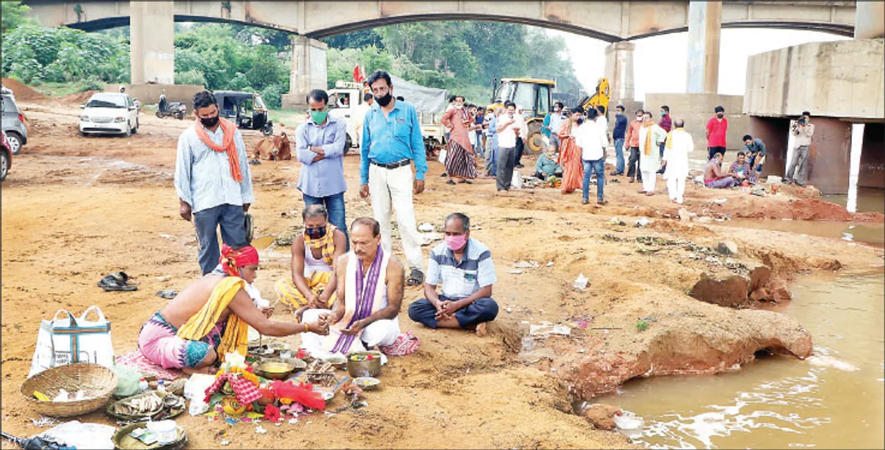  ଦୁର୍ଗାପୂଜା ପ୍ରସ୍ତୁତି, ବାଜିଲା ପାର୍ବଣ ବିଗୁଲ୍‌