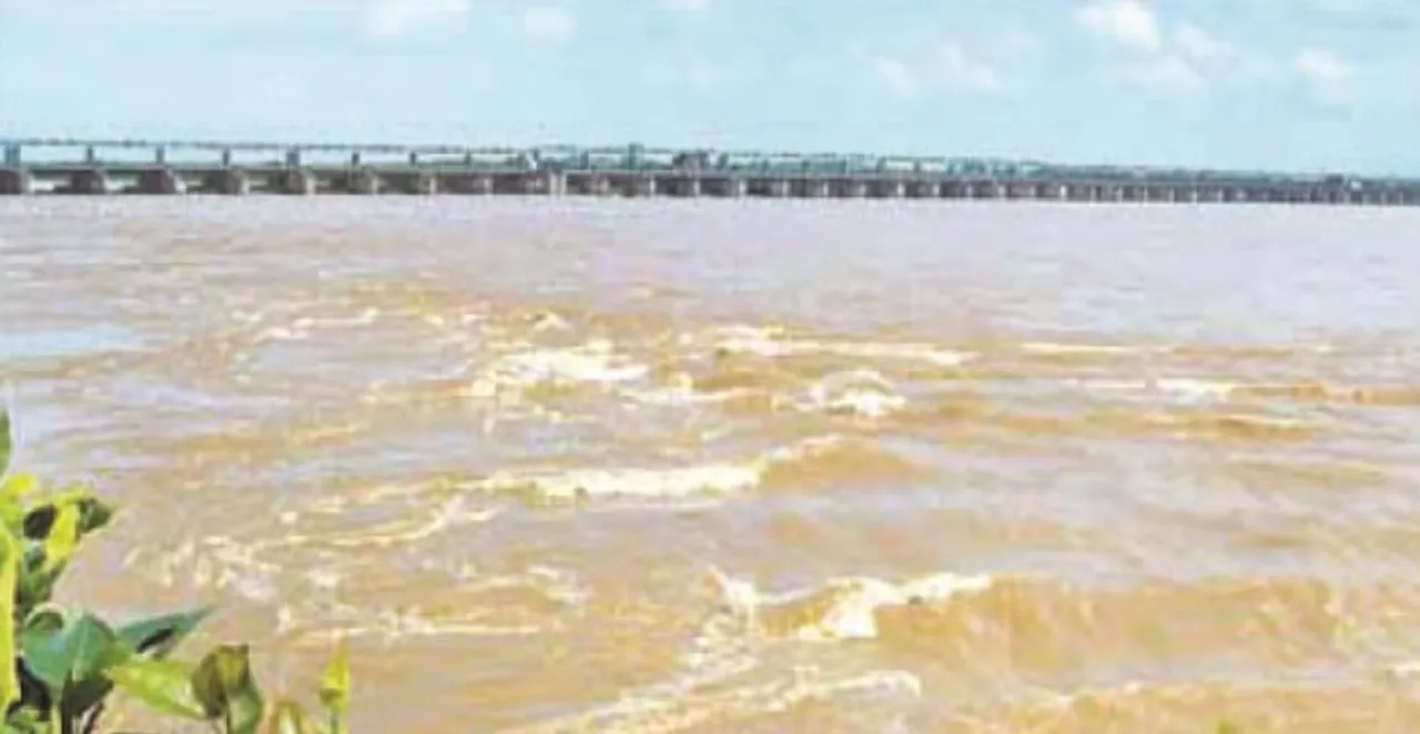  ଆସୁଛି ବନ୍ୟା; କଟକ,ପୁରୀ, କେନ୍ଦ୍ରାପଡ଼ା, ଜଗତସିଂହପୁର ଜିଲ୍ଲାକୁ ବିପଦ