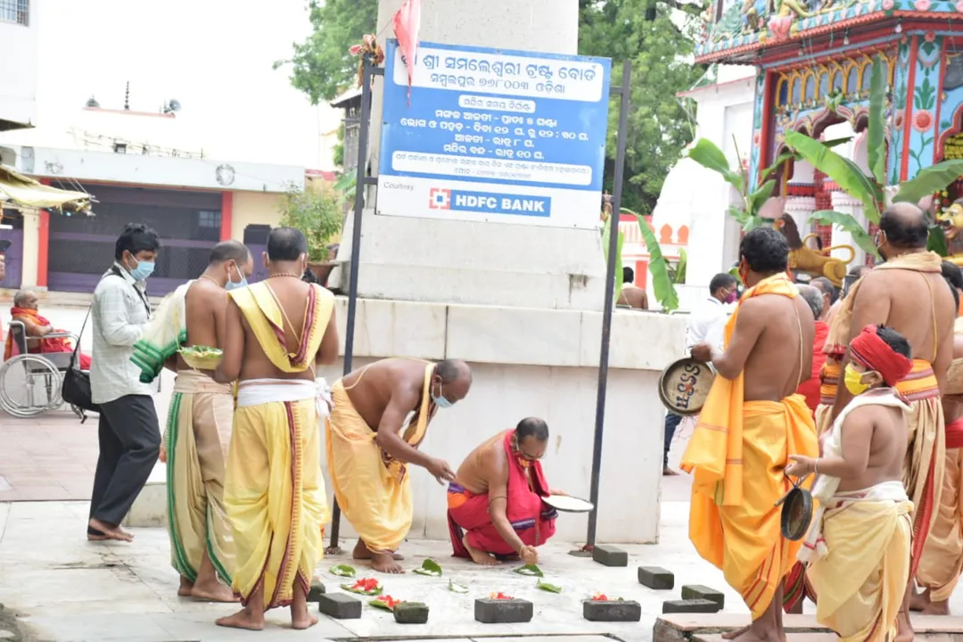  ନିର୍ଦ୍ଧାରିତ ଲଗ୍ନରେ ମା’ ସମଲେଇଙ୍କ ଠାରେ ନବାନ୍ନ ଲାଗି