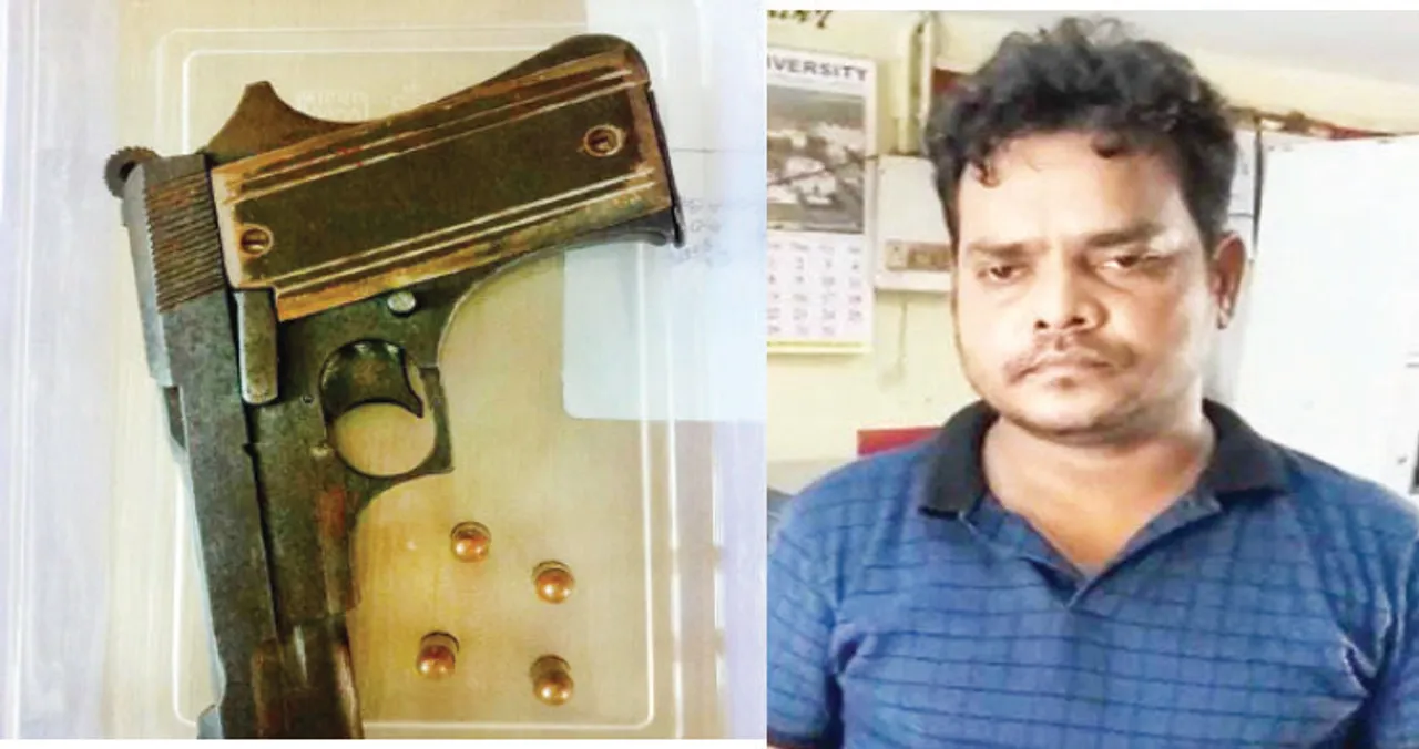  ଦୁର୍ଦ୍ଦାନ୍ତ ଅଭିଯୁକ୍ତ ଗିରଫ: ବାଇକ୍, ପିସ୍ତଲ, ଅଫୁଟା ଗୁଳି ଜବତ