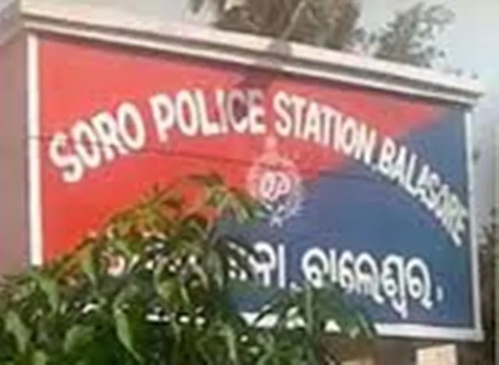  ଚଳନ୍ତା ଟ୍ରେଲର ପଛରେ ପିଟି ହେଲା ସ୍କର୍ପିଓ: ଦୁଇଜଣଙ୍କର ମୃତ୍ୟୁ, ୨ ଗୁରୁତର