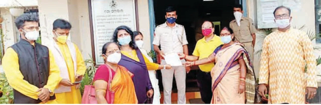  ଫେସ୍‌ବୁକ୍‌ରେ ହିନ୍ଦୁ ଦେବୀଙ୍କୁ ଅଶାଳୀନ ମନ୍ତବ୍ୟ, ଥାନାରେ ମାମଲା