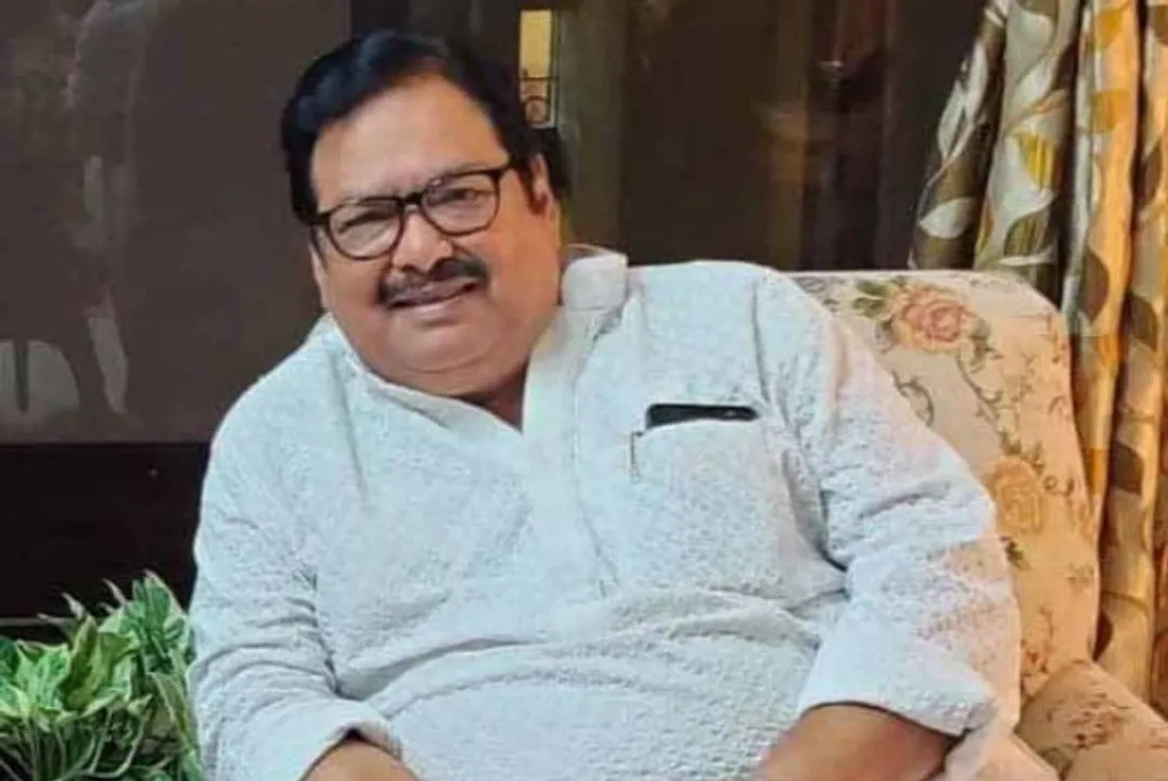  ଅଫେରା ପଥରେ ଅଜିତ : ‘ସହରୀ ବାଘ’ଙ୍କ ପରେ ‘ହାକିମ ବାବୁ’, ସତେ ଯେମିତି ଡକାଡକି ହୋଇ ଚାଲିଗଲେ