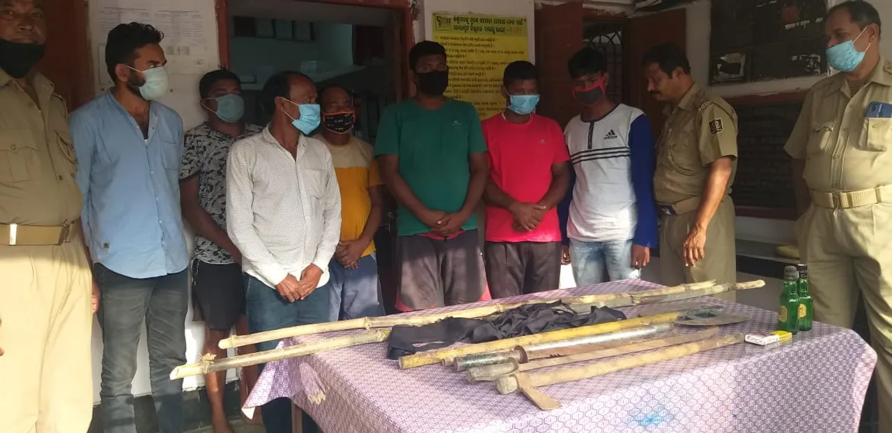  ଡକାୟତି ଉଦ୍ୟମ ପଣ୍ଡ, ୭ ଗିରଫ 