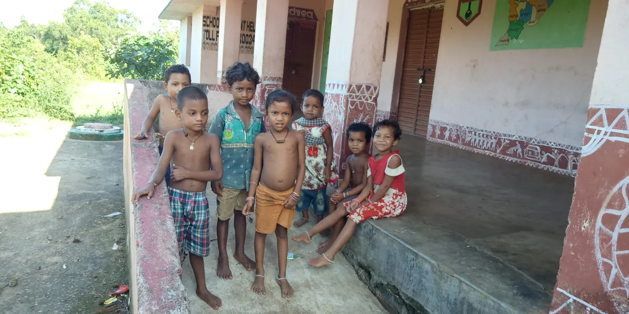  ଭଞ୍ଜନଗର ଉପଖଣ୍ଡର ୧୭୩ ବିଦ୍ୟାଳୟ ବନ୍ଦ ପାଇଁ ପ୍ରସ୍ତାବ, ପ୍ରାଥମିକ ଶିକ୍ଷାରୁ ବଞ୍ଚିତ ହେବେ ଦୁର୍ଗମ ଇଲାକାର ଛାତ୍ରଛାତ୍ରୀ!