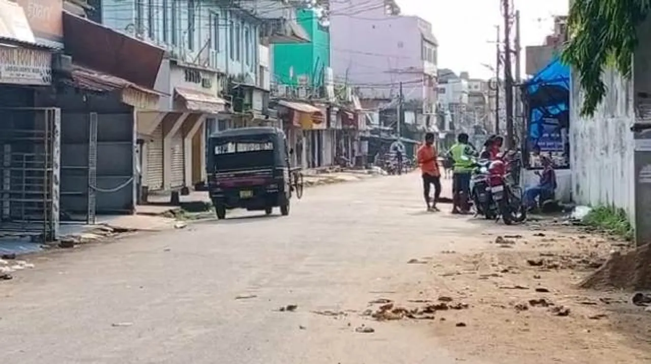  ବାରିପଦା ସହରରେ ଦୋକାନ ବଜାର ବନ୍ଦ, କିନ୍ତୁ କମୁନି ଗହଳି