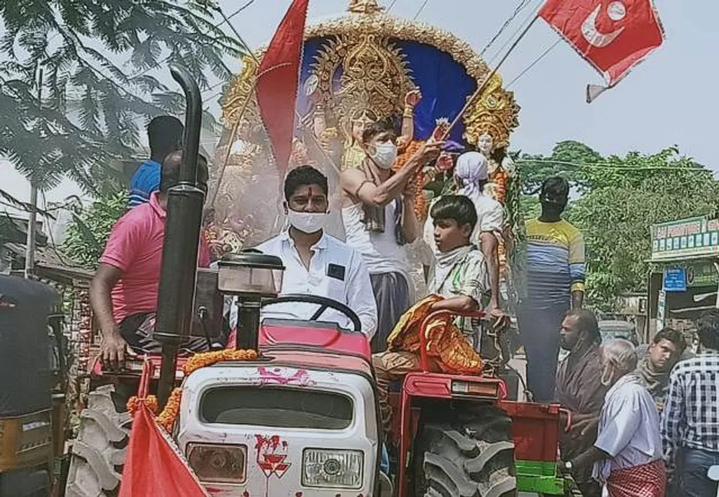  ନିରାଡ଼ମ୍ବରରେ ସରିଲା ମା’ଙ୍କ ଭସାଣି: ବନମାଳିପୁର ବାଣ ପ୍ରତିଯୋଗିତା ଫିକା ପଡିଲା