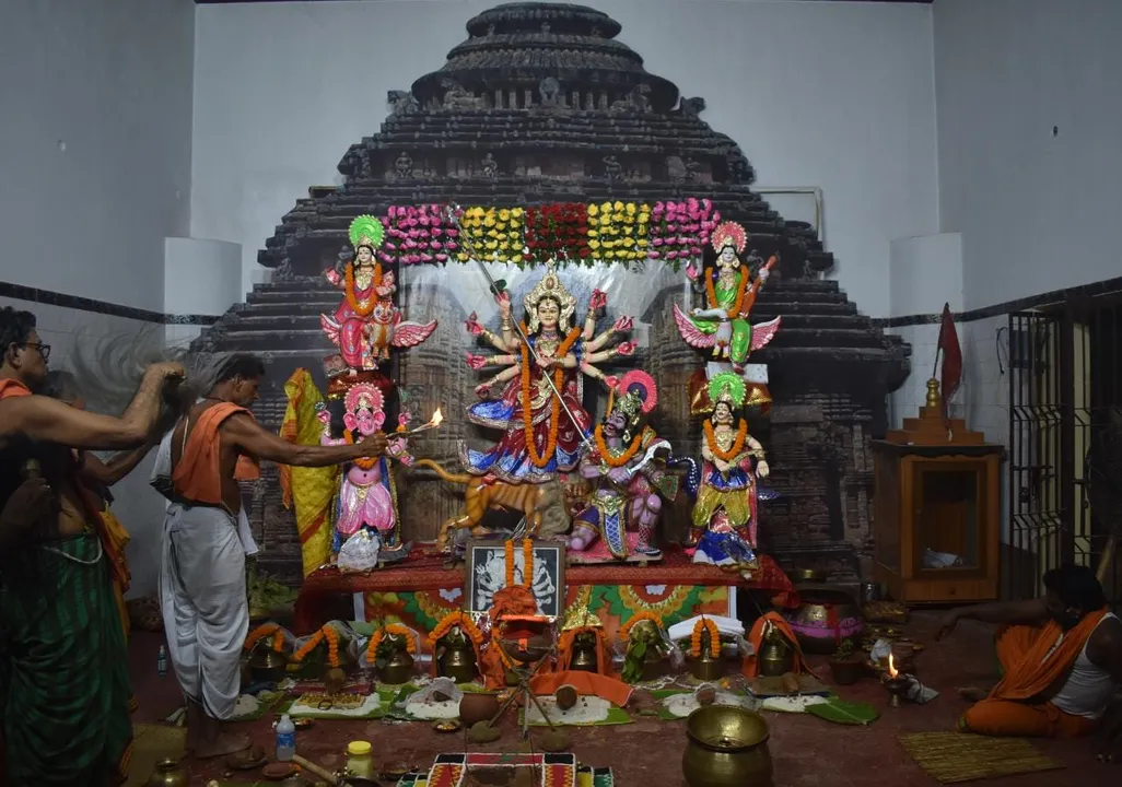  ଭୁବନେଶ୍ୱର ଭିଏସ୍‌ଏସ୍‌ ନଗରରେ ଦୁର୍ଗାପୂଜା। (ଫଟୋ: ବିଭୂତି)