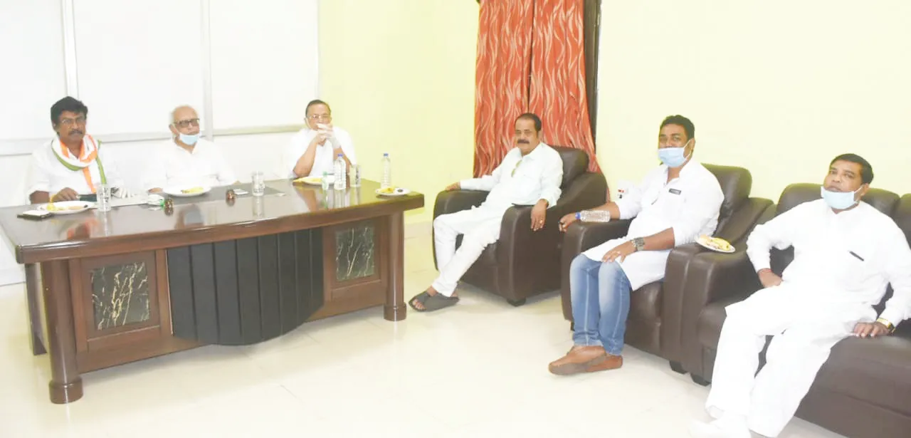  ଏକଜୁଟ୍‌ ହୋଇ କାମ କଲେ କଂଗ୍ରେସ ଶାସନକୁ ଫେରିବ