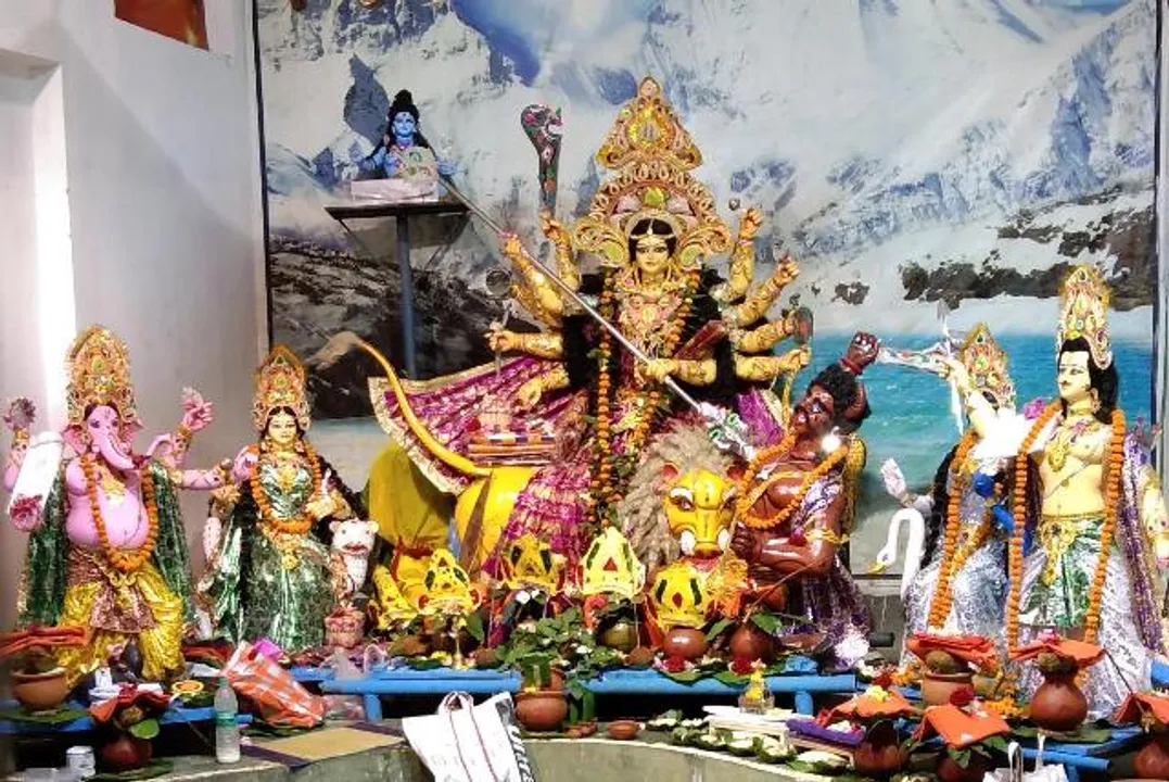  ବାରିପଦା : ମହାସପ୍ତମୀ ପୂଜାରେ ଖାଁ ଖାଁ ପୂଜା ମଣ୍ଡପ, ମା’ଙ୍କୁ ଦର୍ଶନ କରିନପାରି ଭକ୍ତ ନିରାଶ