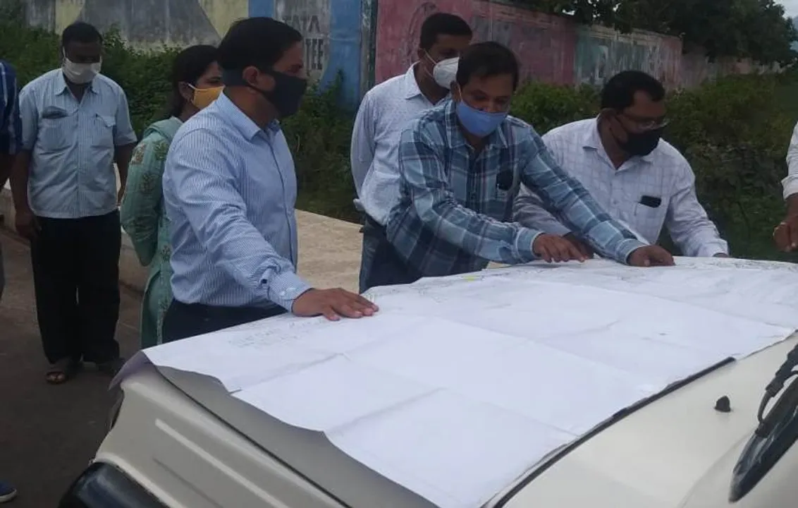  ବ୍ରହ୍ମପୁର ରିଙ୍ଗରୋଡ : ଜମି ଅଧିଗ୍ରହଣ ତ୍ବରାନ୍ବିତ କରିବାକୁ ନିର୍ଦ୍ଦେଶ, ପ୍ରକଳ୍ପ ଅଞ୍ଚଳ ବୁଲି ଦେଖିଲେ ଜିଲ୍ଲାପାଳ 