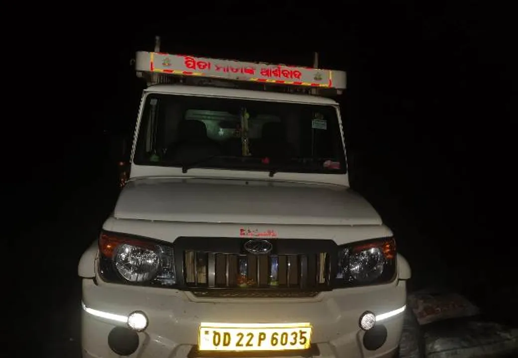  ପୁଲିସ୍‌ ଇନଫର୍ମର୍ ସନ୍ଦେହରେ କାର୍ ଜାଳିଦେଲେ କୋଇଲା ମାଫିଆ
