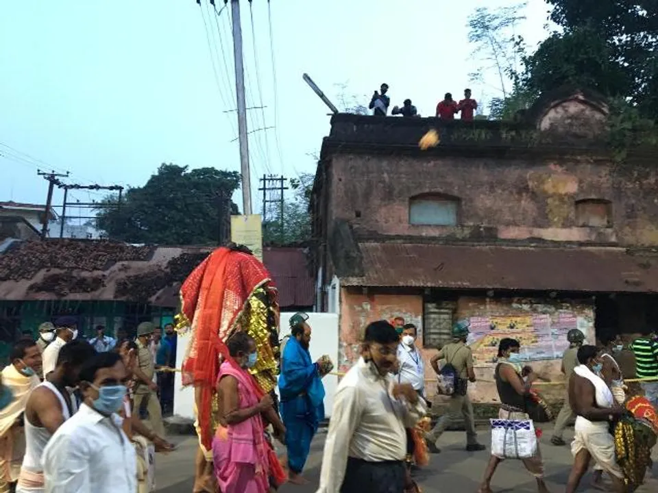  କୋଭିଡ କଟକଣାରେ ଛତର ଯାତ୍ରା ସମ୍ପନ୍ନ, ପ୍ରଥମଥର ପାଇଁ ବିନା ଭକ୍ତରେ ଯାତ୍ରା