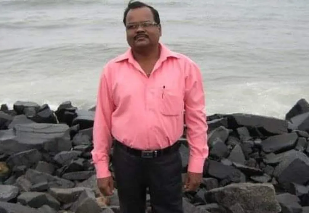  କରୋନା ଆକ୍ରାନ୍ତ ଅବସରପ୍ରାପ୍ତ ଏକ୍ସ୍‌-ରେ ଟେକ୍ନିସିଆନଙ୍କ ଜୀବନ ଗଲା