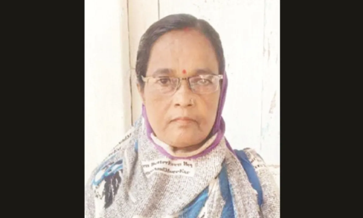  ୫୬ ବର୍ଷ ବୟସରେ ମାଟ୍ରିକ୍ ପାସ କଲେ ମହିଳା