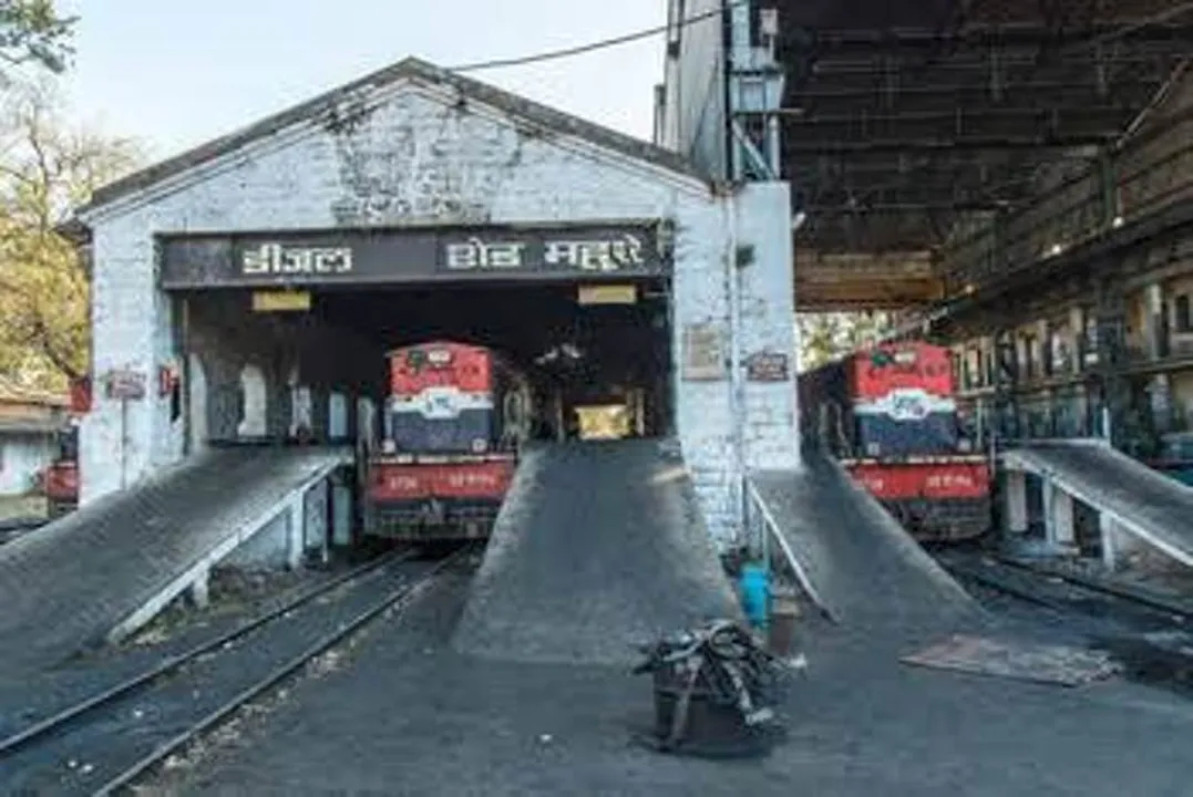  ଟ୍ରେନ୍‌ ଇଞ୍ଜିନ୍‌ ସାମଗ୍ରୀ ଚୋରି: କଡ଼ା ସୁରକ୍ଷା ବଳୟ ଭିତରୁ ଡକାୟତି, ଆର୍‌ପିଏଫ୍‌-ବିଭାଗୀୟ କର୍ମଚାରୀ ସଂପୃକ୍ତି ସନ୍ଦେହ!