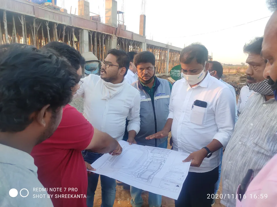  ଜୟପୁର ସମନ୍ବିତ କ୍ରୀଡା କମ୍ପ୍ଲ‌େକ୍ସ କାମରେ ବିଳମ୍ବ : ତନାଘନା କଲେ କ୍ରୀଡାମନ୍ତ୍ରୀ, ମନ୍ଥର କାମ ଦେଖି ବିଗି‌ଡ଼ିଲେ 