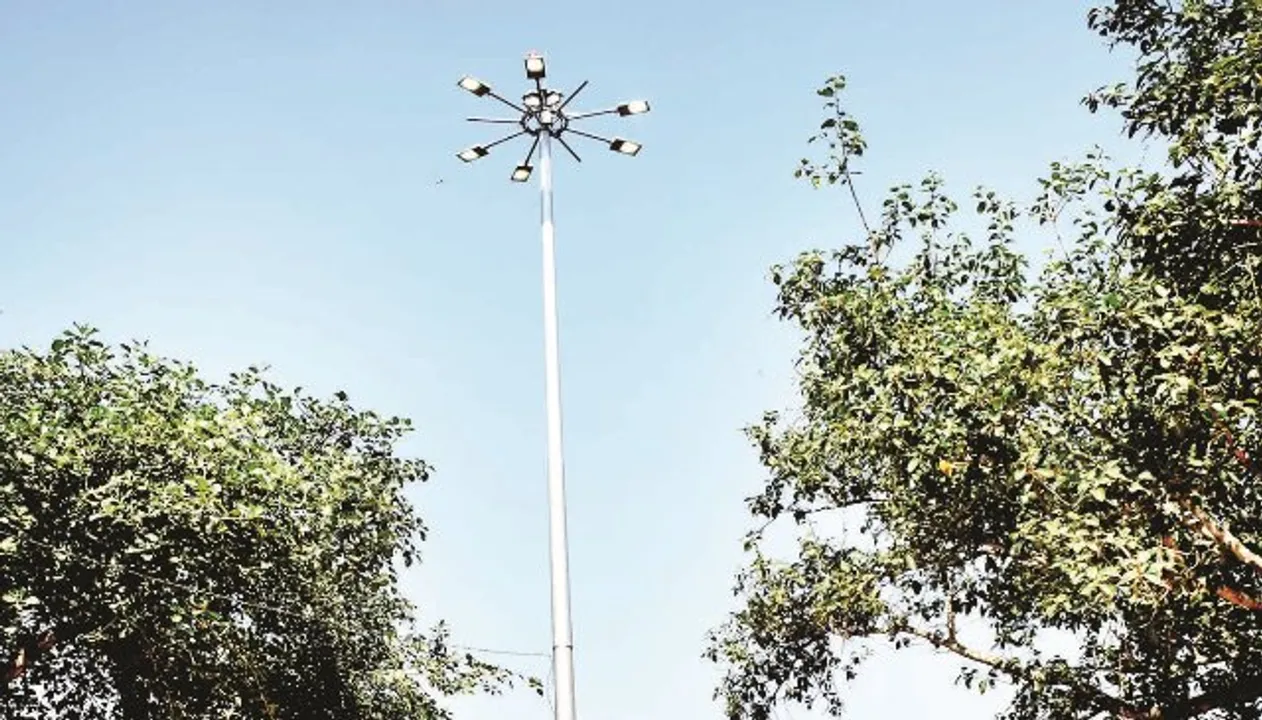  ଭୁବନେଶ୍ୱର : ଦିନସାରା ଜଳୁଛି ହାଇମାଷ୍ଟ, ଷ୍ଟ୍ରିଟ୍‌ ଲାଇଟ୍‌