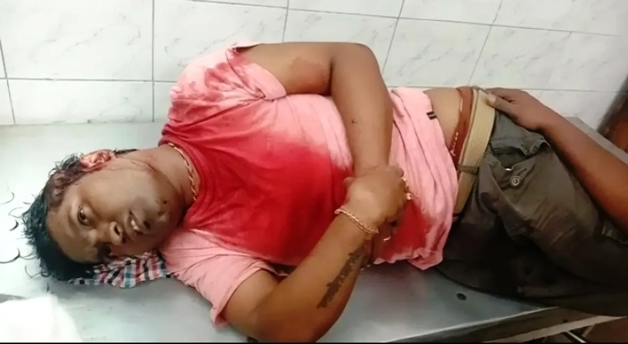  ଦିଗପହଣ୍ଡିରେ ଚାଞ୍ଚଲ୍ୟ: ସୁନାଦୋକାନୀଙ୍କୁ ବୋମାମାଡ଼, ମେଡିକାଲରେ ଭର୍ତ୍ତି