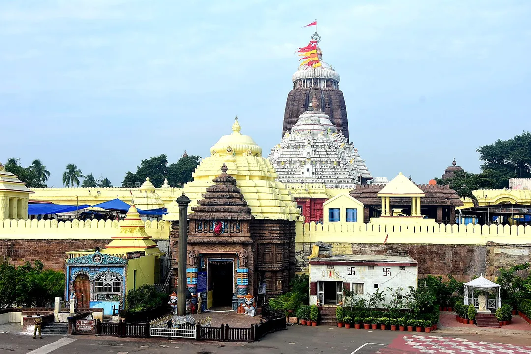  ଶ୍ରୀମନ୍ଦିର ସୁରକ୍ଷା ନେଇ ଉଠିଲା ପୁଣି ପ୍ରଶ୍ନବାଚୀ: ସିଂହଦ୍ବାର ଗୁମୁଟରୁ ପଡ଼ି କିନ୍ନରଙ୍କ ମୃତ୍ୟୁ