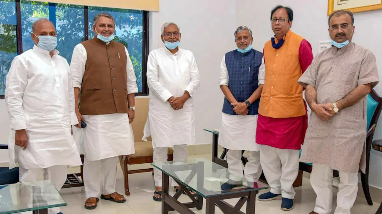  ମୁଖ୍ୟମନ୍ତ୍ରୀ ପଦରୁ ଇସ୍ତଫା ଦେଲେ ନୀତୀଶ, ବିଧାନସଭା ଭଙ୍ଗ କରିବାକୁ ସୁପାରିସ
