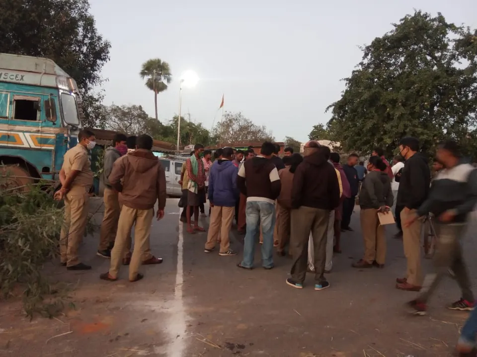  ଟ୍ରକ ଧକ୍କାରେ ସାଇକେଲ୍‌ ଆରୋହୀ ମୃତ, ୩ ଘଣ୍ଟା ରାସ୍ତା ଅବରୋଧ