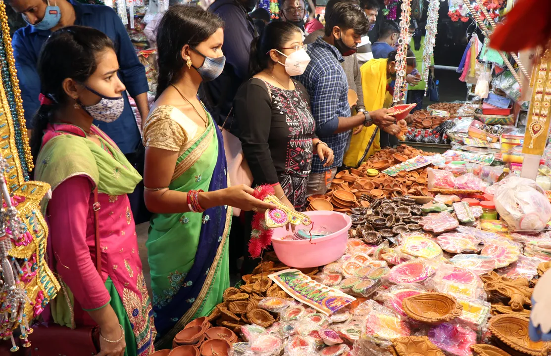  ବାଣ ବିନା ଦୀପାବଳି : ପିଲାଙ୍କ ମୁହଁ ଶୁଖିଲା