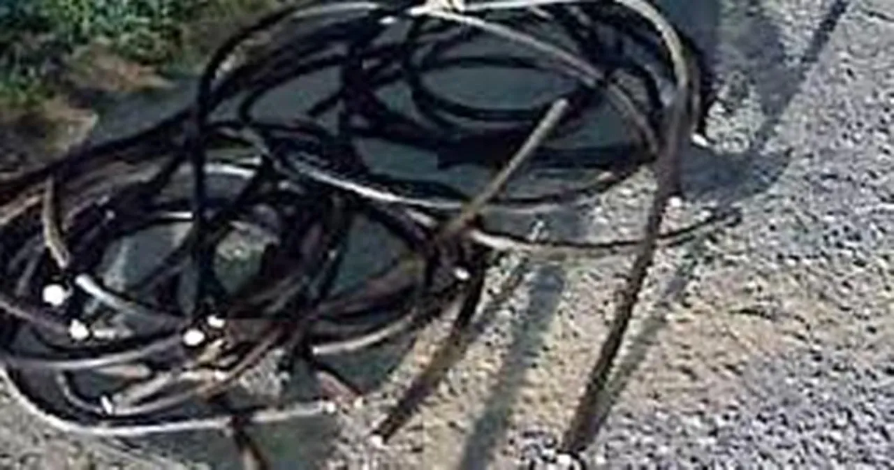  କେବୁଲ ତାର ଚୋରି, ଗ୍ରାହକ ହନ୍ତସନ୍ତ