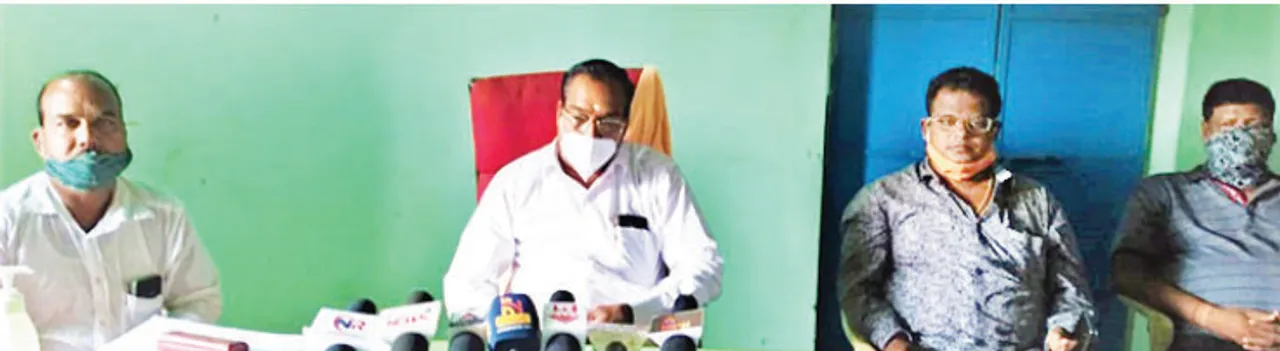  ବାରଙ୍ଗ ଟ୍ରକ୍‌ ମାଲିକ ସଂଘର ଚେତାବନୀ, କଟକ-ଭୁବନେଶ୍ବରକୁ ବାଲି ଯୋଗାଣ ବନ୍ଦ ହେବ