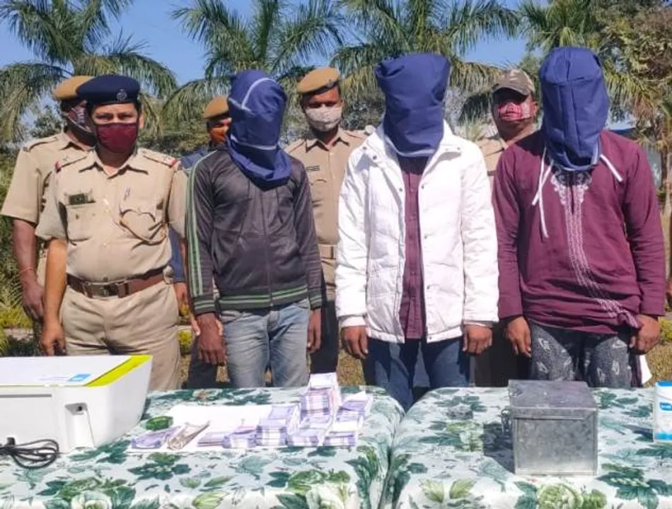  ଝାରସୁଗୁଡ଼ା ଜିଲ୍ଲାରେ ନକଲି ନୋଟ କାରବାର: ବାମରାରେ କାରଖାନା ଠାବ, ୩ ଗିରଫ