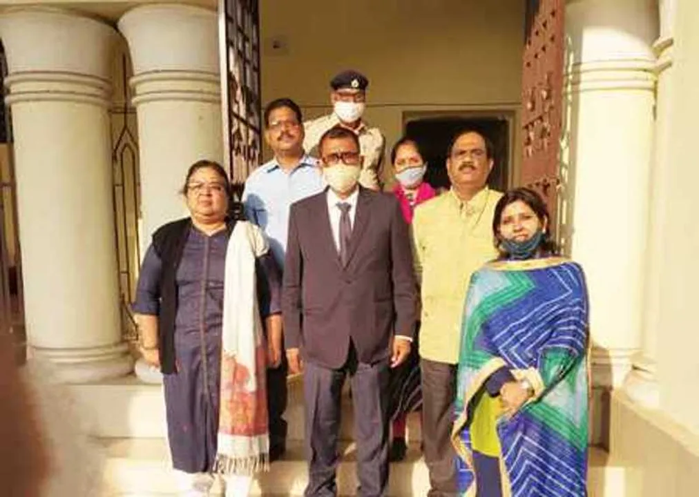  Sambad 