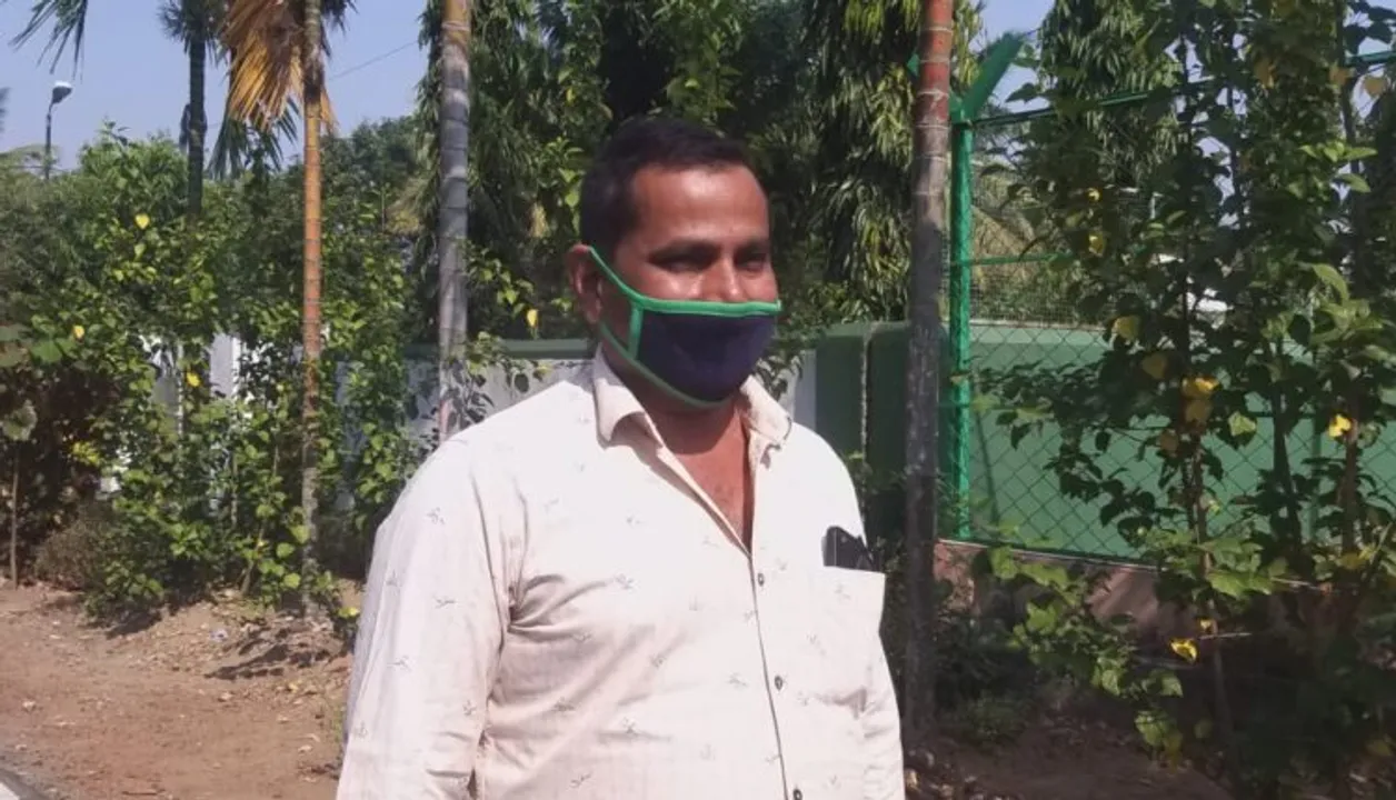  ଟାଟା ମୋଟର୍ସରେ ଚାକିରି ନାଁରେ ଠକେଇ : ପୁତୁରା ସହ ହାଜର ହେଲେ ସରପଞ୍ଚ, ବୟାନ୍‌ ରେକର୍ଡ଼, ମୋବାଇଲ୍‌ ଯାଞ୍ଚ