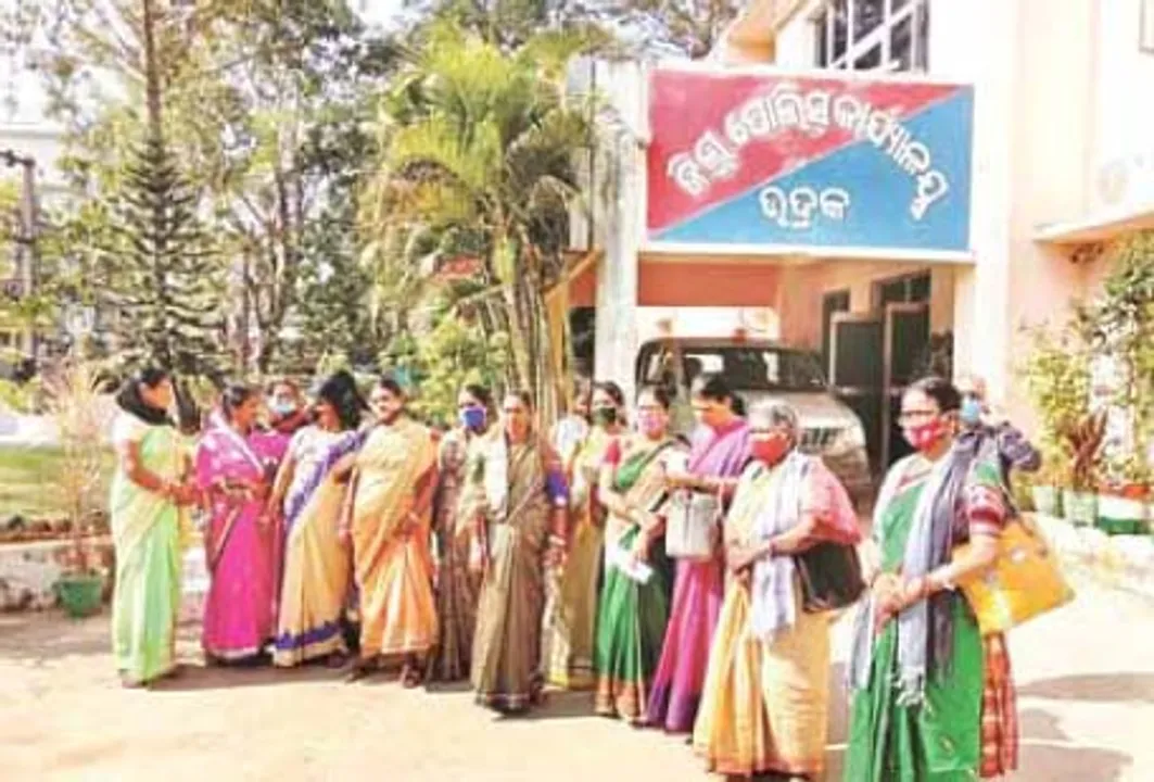  ମହିଳାଙ୍କ ପ୍ରତି ଅଶୋଭନୀୟ ମନ୍ତବ୍ୟ ମହଙ୍ଗା ପଡ଼ିଲା : ବିଧାୟକ ବିଷ୍ଣୁଙ୍କ ନାଁରେ ଏତଲା