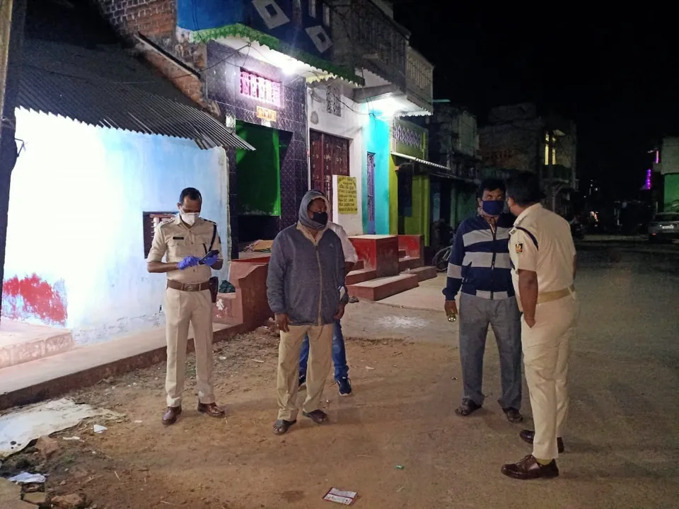  ପୂର୍ବତନ ଗାଁ କମିଟି ସଭାପତିଙ୍କୁ ଘରେ ପଶି ହତ୍ୟା; ରକ୍ତଭିଜା କୁରାଢ଼ି ମିଳିଲା, କାରଣ ଅସ୍ପଷ୍ଟ, ତନାଘନା ଜାରି