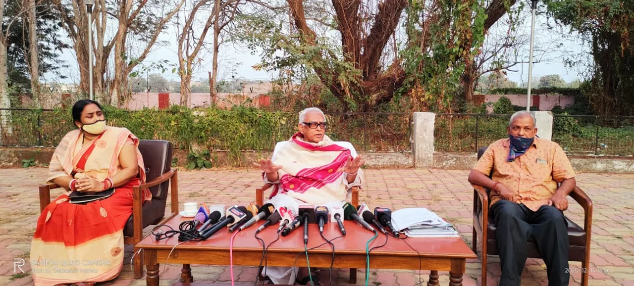  ଚାଷୀଙ୍କୁ ଠକୁଛନ୍ତି କେନ୍ଦ୍ର ଓ ରାଜ୍ୟ ସରକାର : ନରସିଂହ