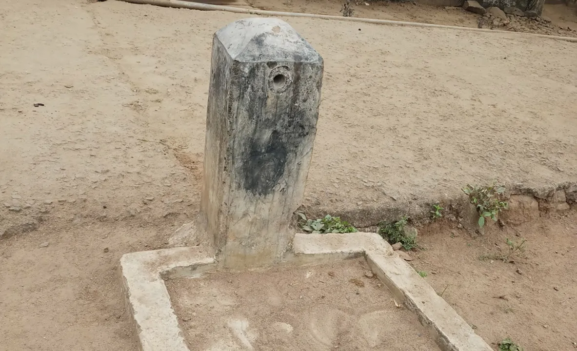  ବ୍ଲକ୍‌ ଅଧ୍ୟକ୍ଷାଙ୍କ ଗାଁ ଲୋକ ପିଉଛନ୍ତି ଚୁଆ ପାଣିି, ଲକ୍ଷାଧିକ ଟଙ୍କ ବ୍ୟୟ ପରେ ସୁଧୁରିନି ପାନୀୟ ଜଳ ସମସ୍ୟା