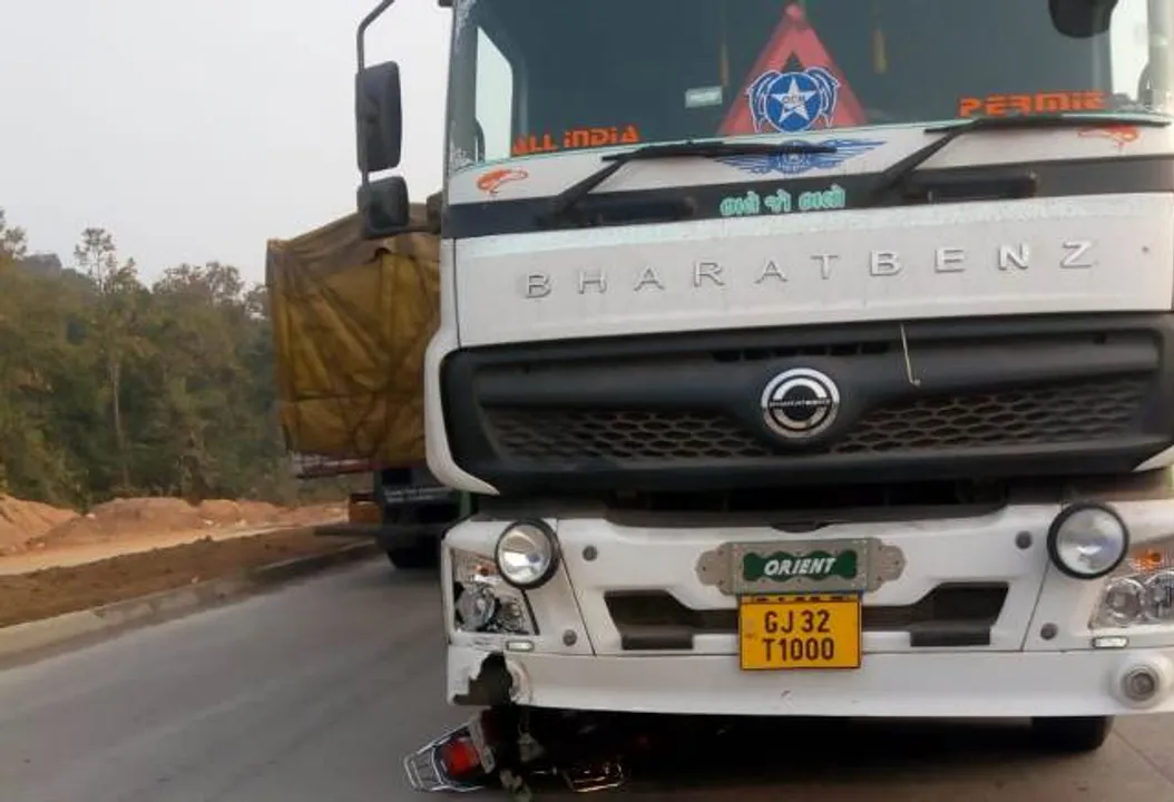  କଣ୍ଟେନର- ବାଇକ ଧକ୍କା, ବାଇକ ଆରୋହୀ ମୃତ