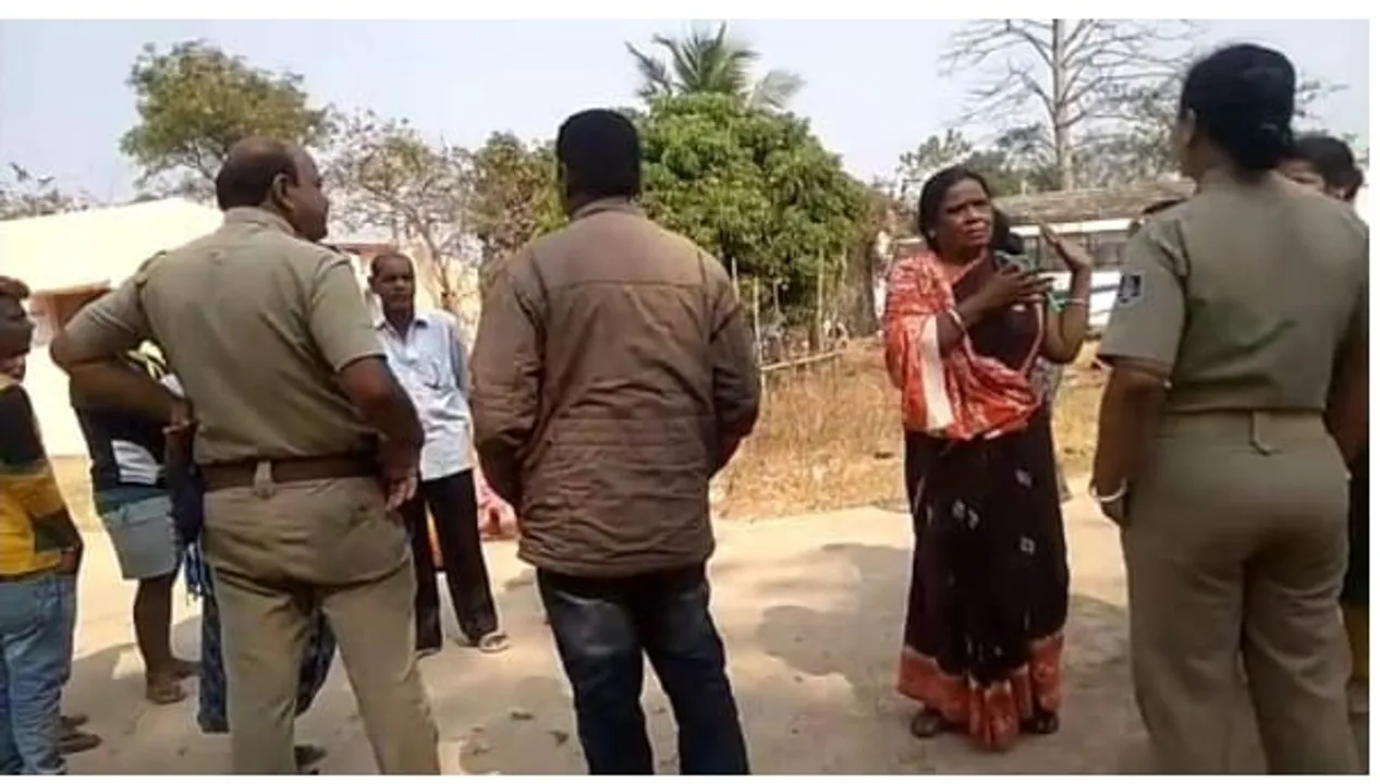  ବାପାଙ୍କୁ ମିଳିଲାନି ପୁଅ କାନ୍ଧ, ଝିଅ କଲେ ଅନ୍ତିମସଂସ୍କାର