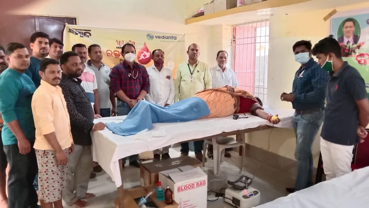  ବୌଦ୍ଧ: ଲକ୍ଷ୍ମୀପ୍ରସାଦରେ ରକ୍ତଦାନ ଶିବିର; ୫୩ ୟୁନିଟ ରକ୍ତ ସଂଗ୍ରହ 