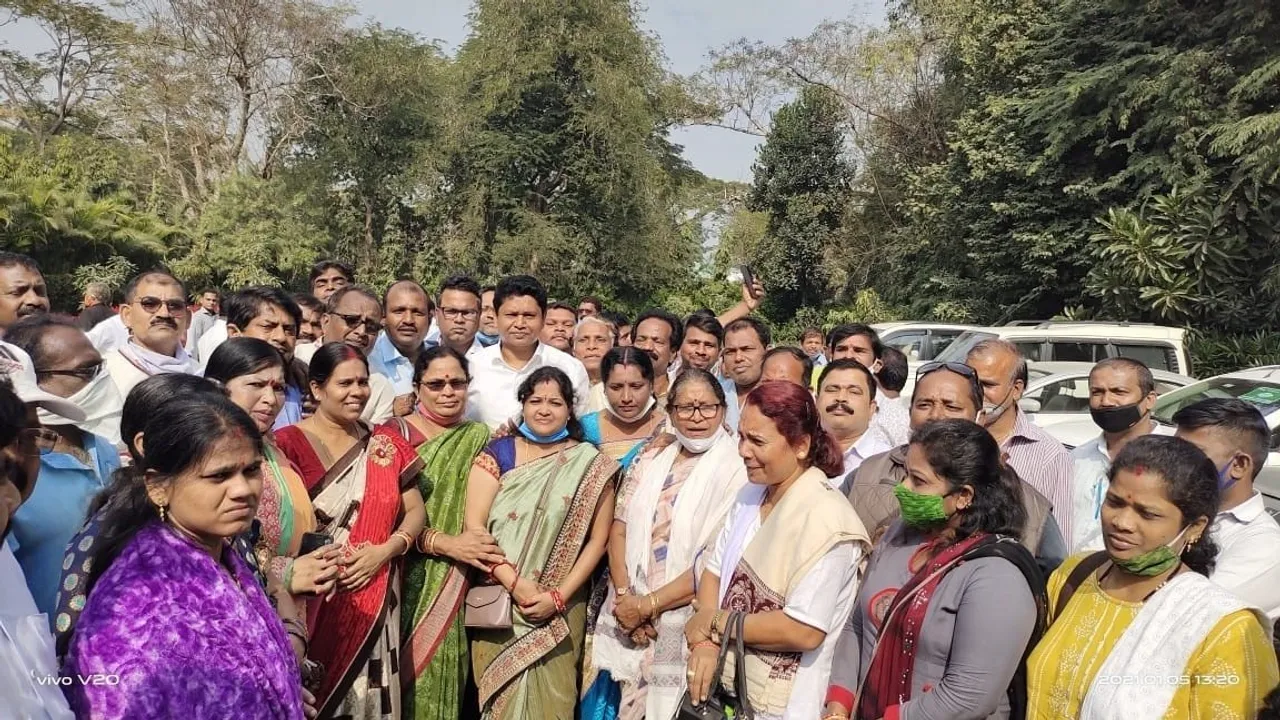  ବିଧାୟକ ଜେଲ୍‌ରେ, ନେତାଙ୍କୁ ବନ୍ଧ ବାନ୍ଧିବା ଚିନ୍ତା
