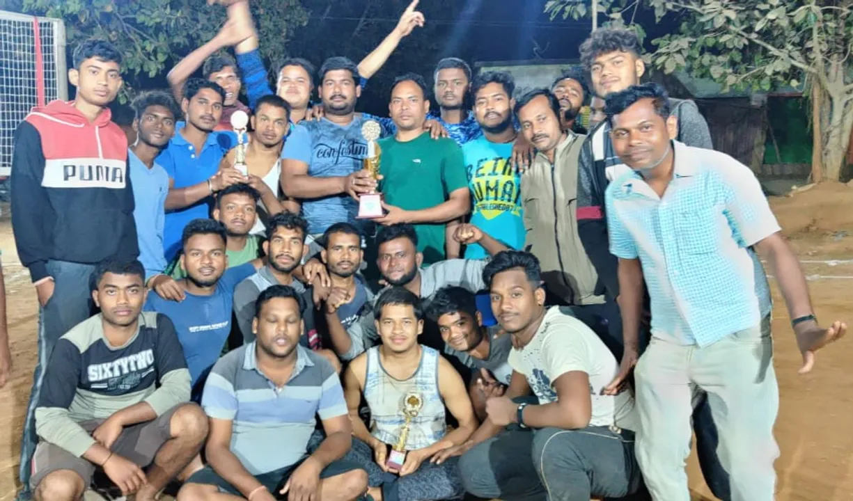  ତୃତୀୟ ମା’ ପିତାବଳୀ ଭଲିବଲ ପ୍ରତିଯୋଗିତା ଉଦଯାପିତ, ଲକ୍ଷ୍ମୀପ୍ରସାଦ (ବି) ଚାମ୍ପିୟନ